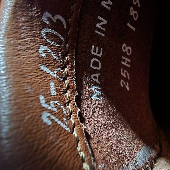 Johnston And Murphy Men's Brown Leather Tassel Loafer Dress Shoes Size 1… - Picture 9 of 10